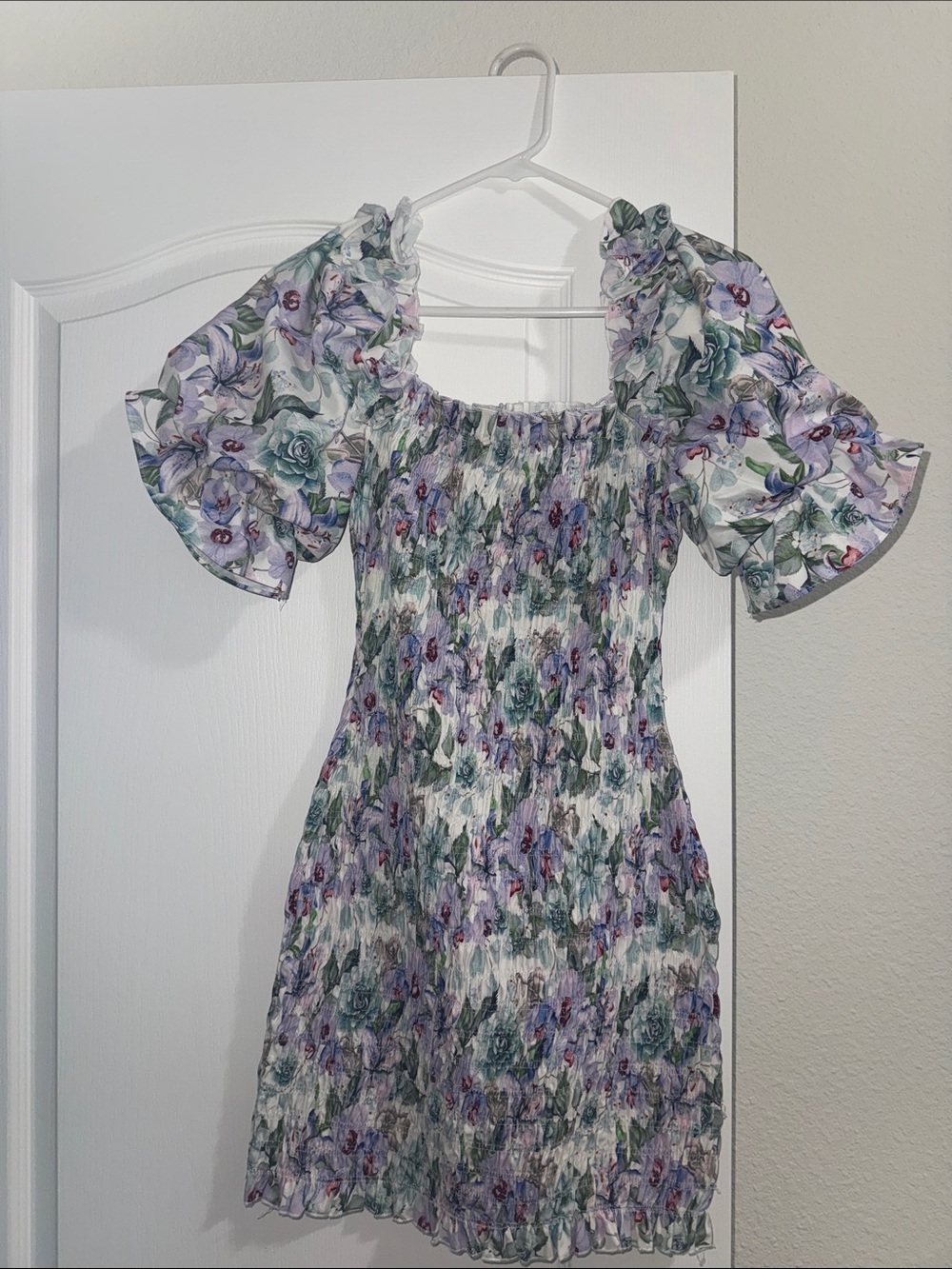 Floral Smocked Puff-Sleeve Mini Dress - Lavender Green